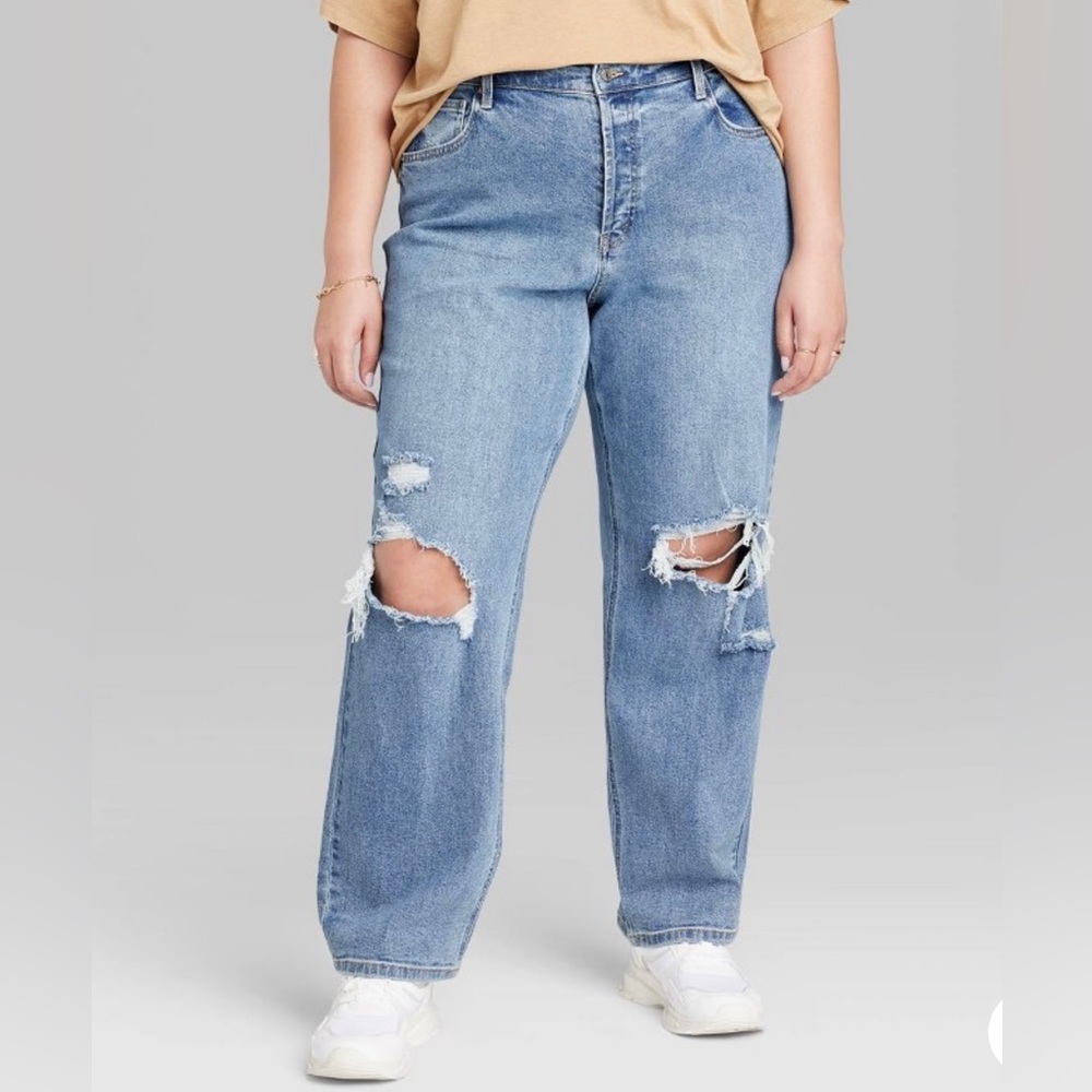 TARGET Wild Fable Super High-Rise Straight Distressed Jeans in Size 6